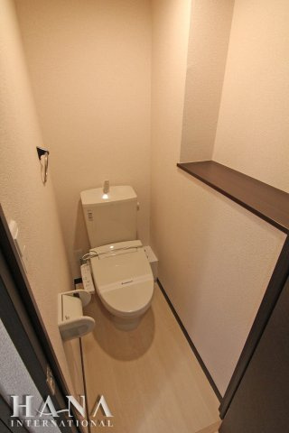 大倉山メルベーユⅢのトイレ|同タイプ参考写真です。