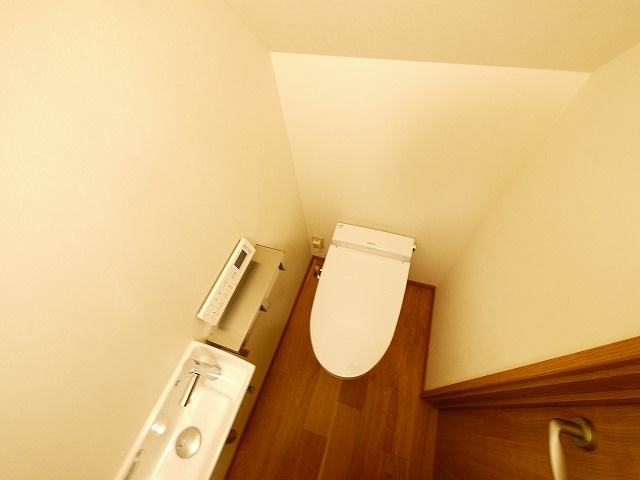 カーサ　プラヴィダのトイレ|清潔感のあるトイレです