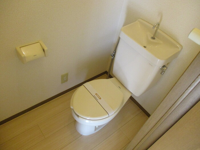 ヴィラフォーレBのトイレ