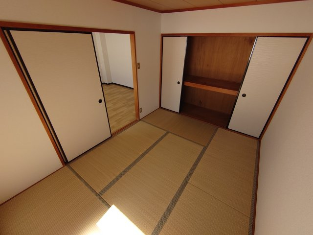【寝室】 | ロードハイツ甲東園