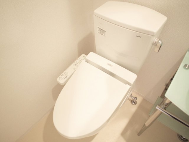 ラシュレエグゼ難波西のトイレ