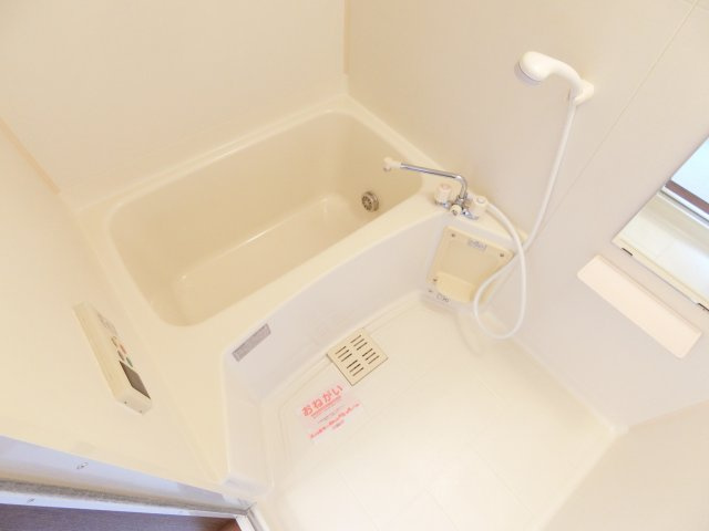 ハピネスワンの浴室