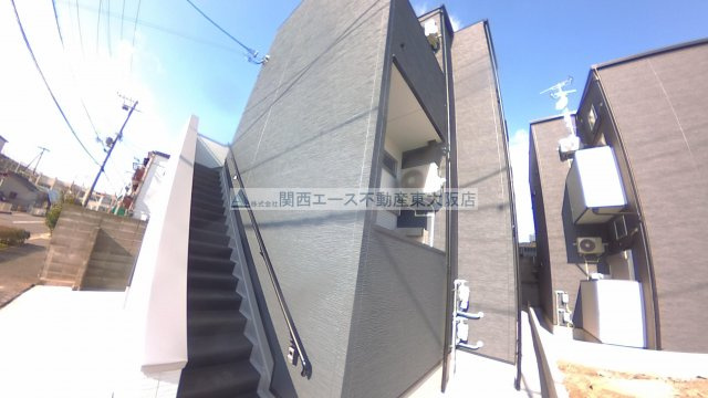 【エントランス】 | シャルマンコートⅢ