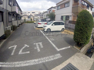 【駐車場】