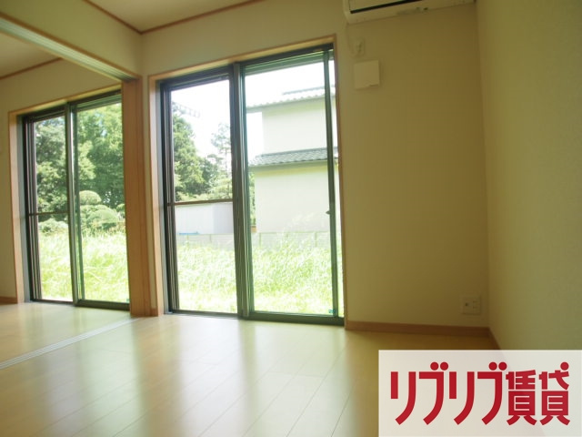 レスタシア星久喜の居間・リビング