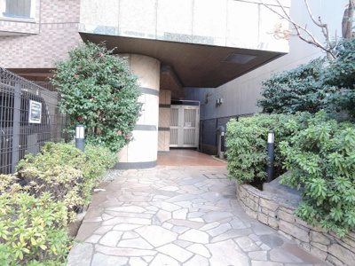 【エントランス】 | ランドステージ川崎