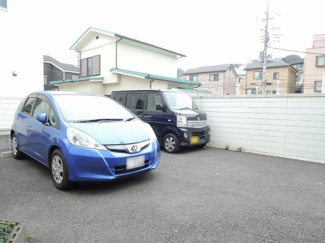 【駐車場】