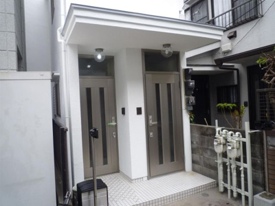 【その他共用部分】 | Ｓハウス | 専用の玄関からお入り下さい。