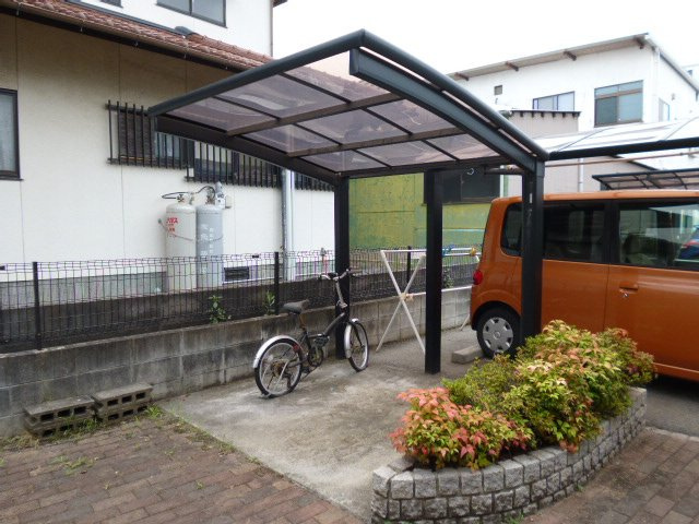 総社市門田のアパートのその他共用部分|自転車置き場