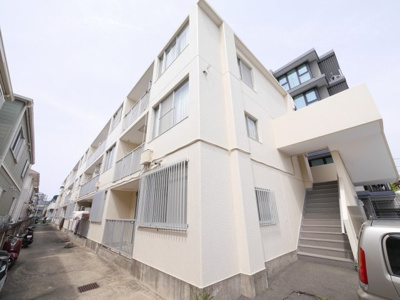 【外観】 | フラット鈴木（フラットスズキ） | 落ち着いた雰囲気の外観です