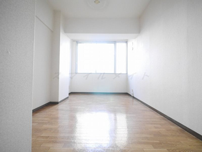 【寝室】 | フラット鈴木（フラットスズキ） | 株式会社スマイルメイトでは契約金のクレジット決済も可能です♪