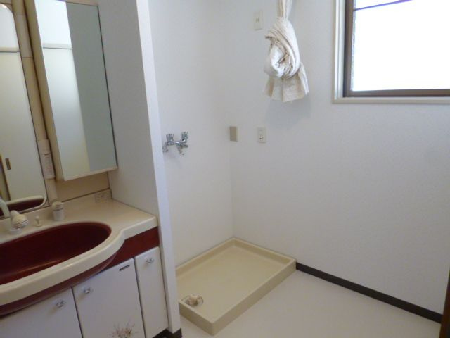 ヴィラ・ベリテＳＰの洗面所