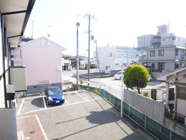 サンルモンドの駐車場