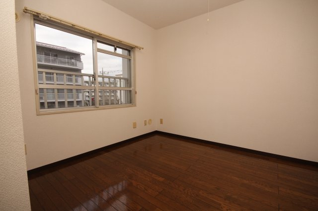 東鷲宮ニュータウン駅前プラザ第2の洋室|洋室1