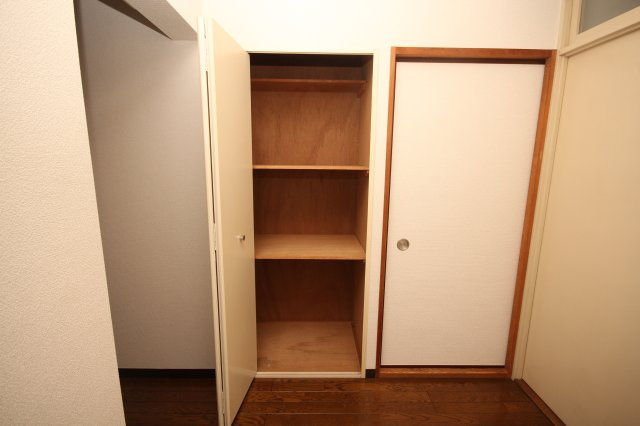 東鷲宮ニュータウン駅前プラザ第2の収納|収納