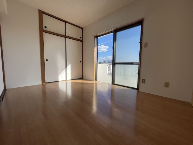 マンションくら元の洋室