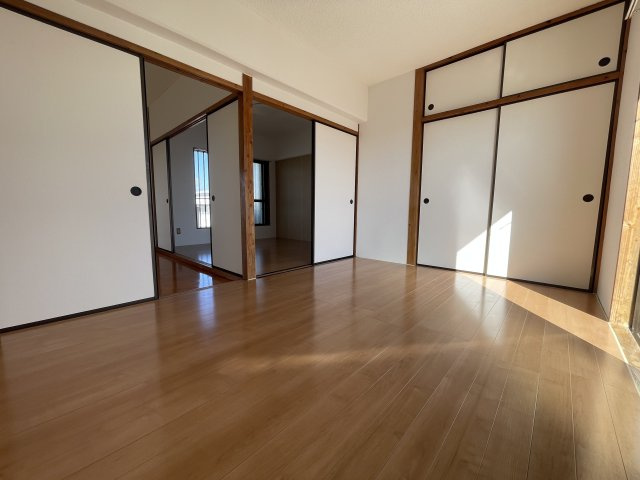 マンションくら元の洋室