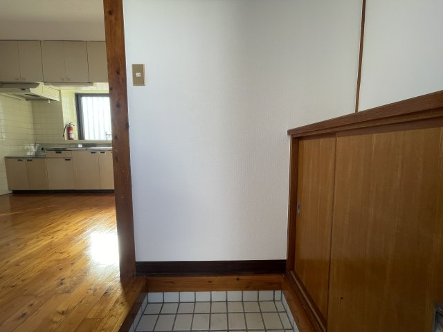 マンションくら元の玄関