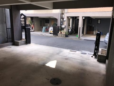 北岸和田3　一戸建ての駐車場