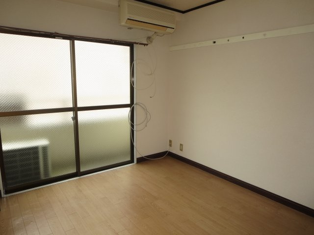 レパードマンションの洋室