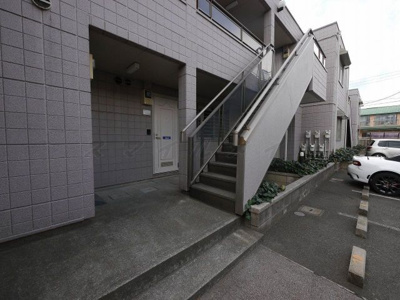 【エントランス】 | ファミール鵠沼