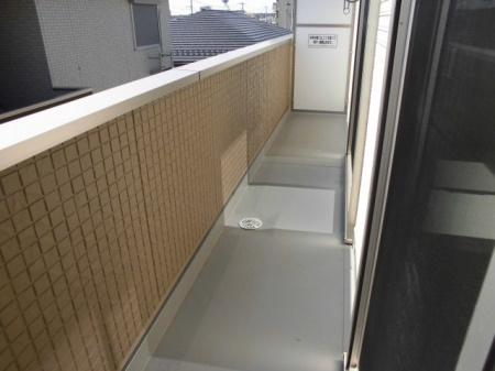 フルールおおたかの森のバルコニー