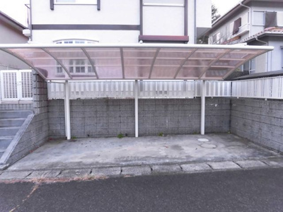 【駐車場】 | 大津市緑町6-19中古戸建 | 駐車スペース