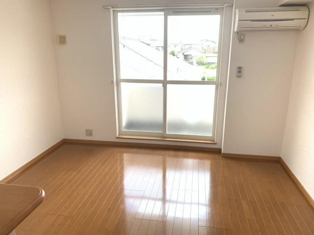 PlumeriaB棟の居間・リビング