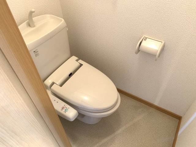 PlumeriaB棟のトイレ