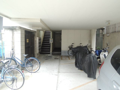 【エントランス】 | べルメゾンⅡ