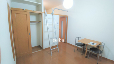 【内装】 | クレスト笹塚 | 1階はフローリング、2階以上はカーペットタイプとなります。