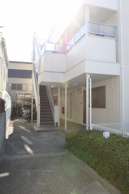 プラージュ芦屋の外観