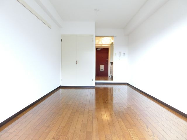 プチメゾン滝谷の寝室