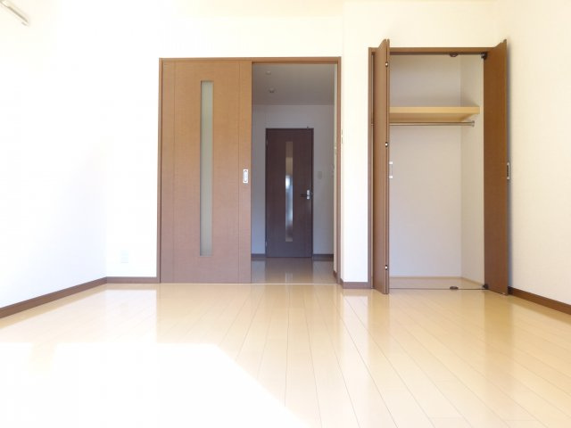 ラパス高倉台II番館の収納