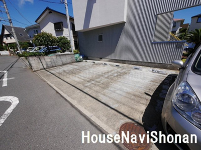 【駐車場】 | シルバーウェーブコートⅡ