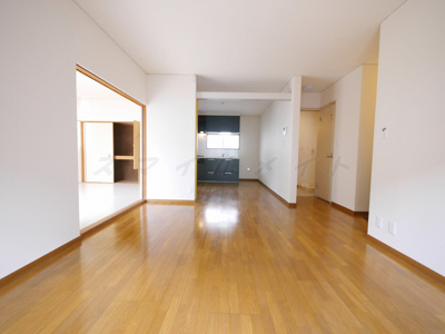 【居間・リビング】 | シルバーウェーブコートⅡ