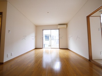 【居間・リビング】 | シルバーウェーブコートⅡ