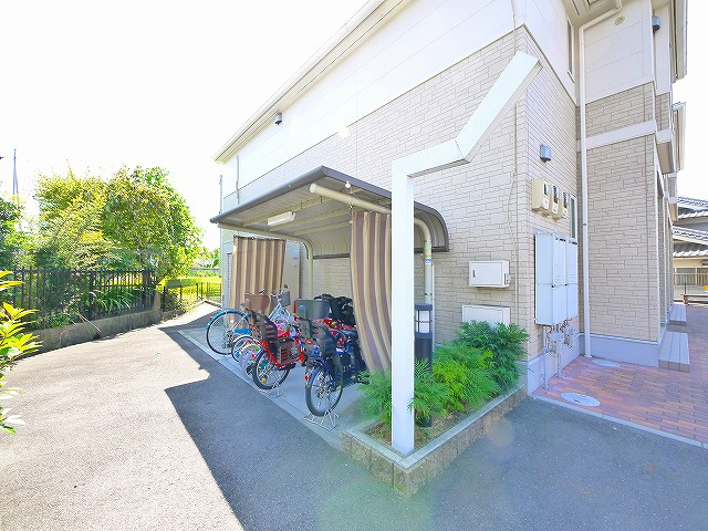 メゾン　プレジールのその他共用部分|自転車置き場