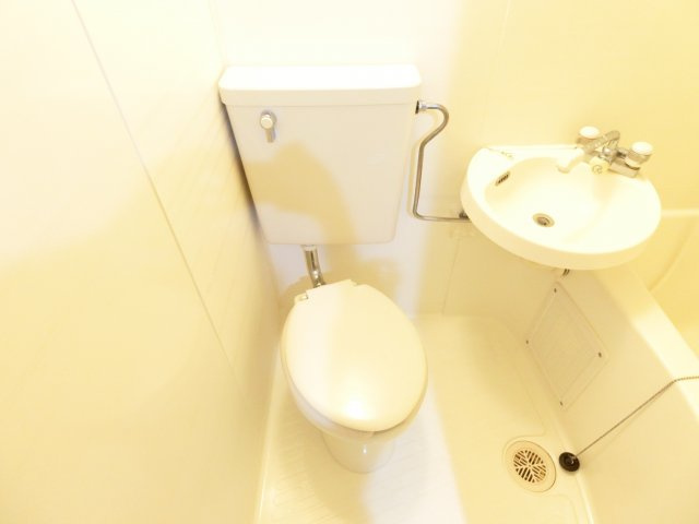 楠古谷マンションのトイレ