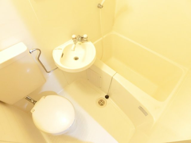 楠古谷マンションの浴室