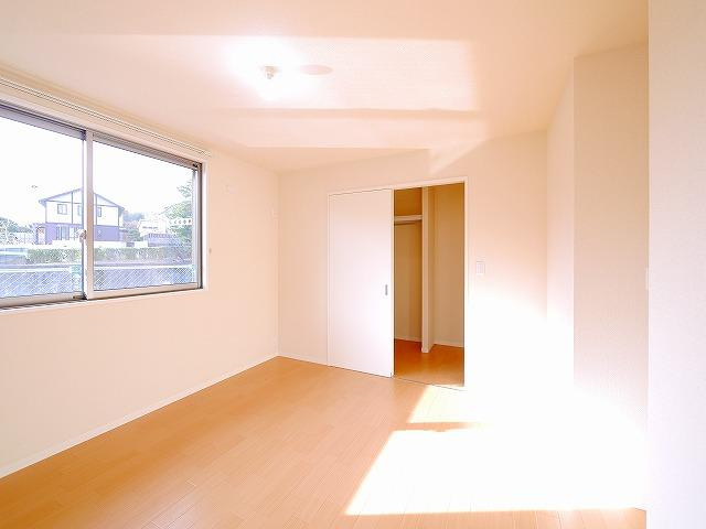 グランディール玄兎の洋室|きれいな洋室です