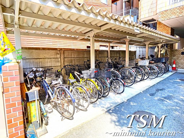 香里園シャンツェのその他共用部分|敷地内駐輪場