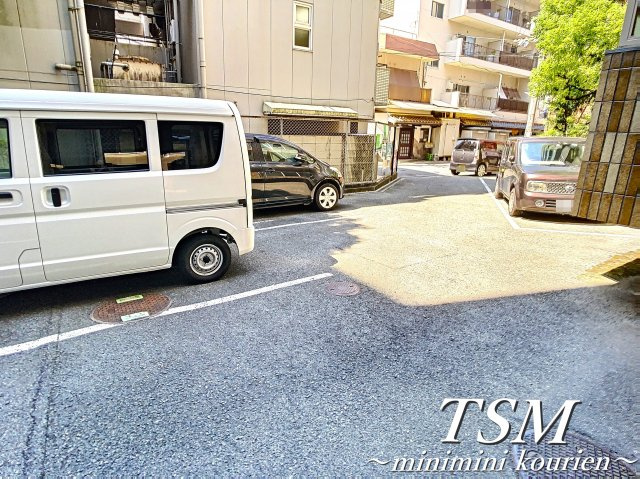 香里園シャンツェの駐車場