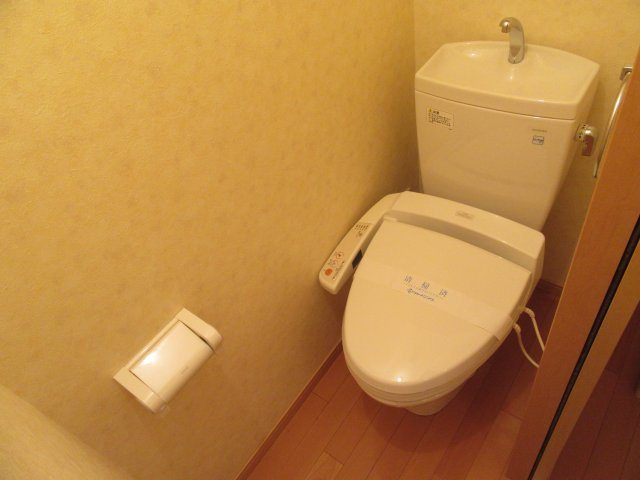 クレールVのトイレ|サンプル写真になります。