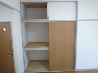 【収納】 | コーポアオバ | 洋室7.5帖