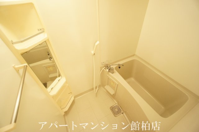 キャンパス・プランドールの浴室