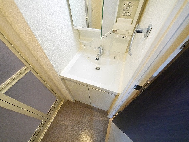 アンジュ高天の洗面所|洗面所です