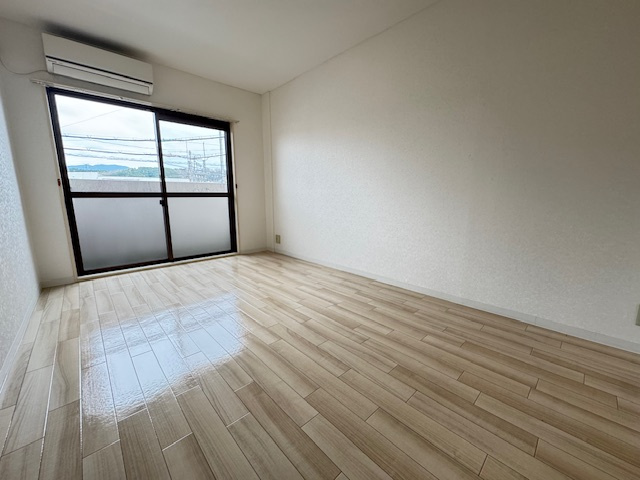 ターニングハイツの洋室