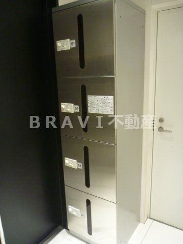 ブリリアントコート農人橋　BRAVI不動産の設備|【ブリリアントコート農人橋】宅配ボックス