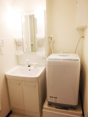 【洗面所】 | ソブレクエスタ | ※類似タイプ・参考写真